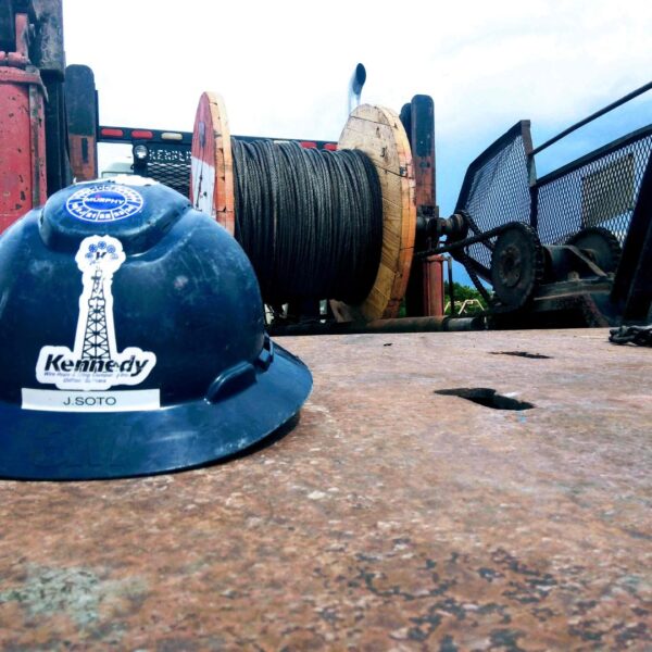 Lifting and rigging operation